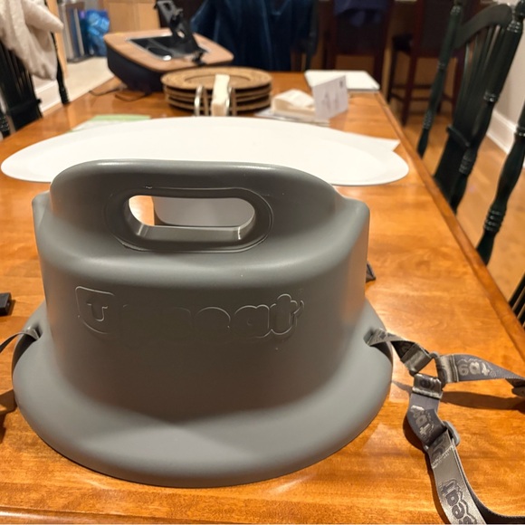 Upseat Baby Floor Seat Booster Ergonomic Chair - Picture 2 of 3